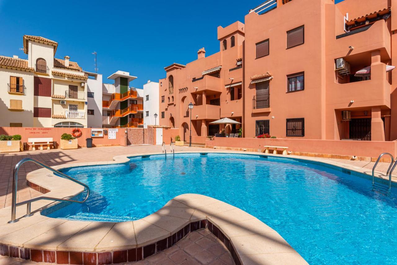 La Dama Apartment Torrevieja Bagian luar foto